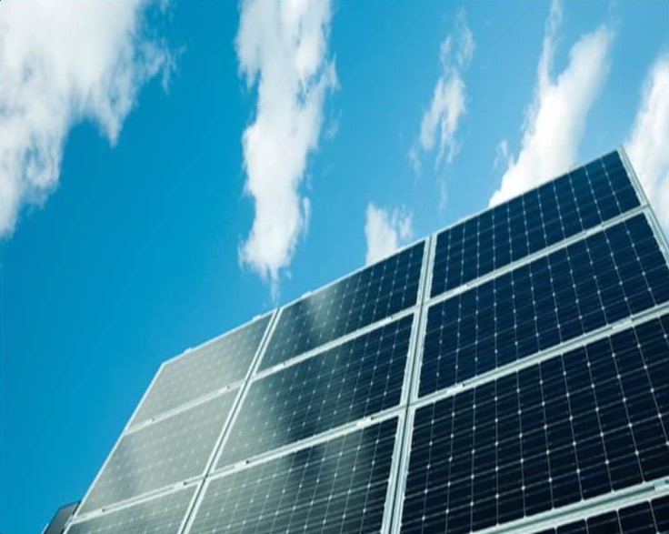 Installation de panneaux solaires photovoltaïques